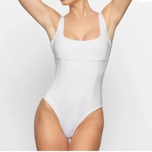 SKIMS Sculpture Swim Tank Marble Color One Piece Swimsuit XXS